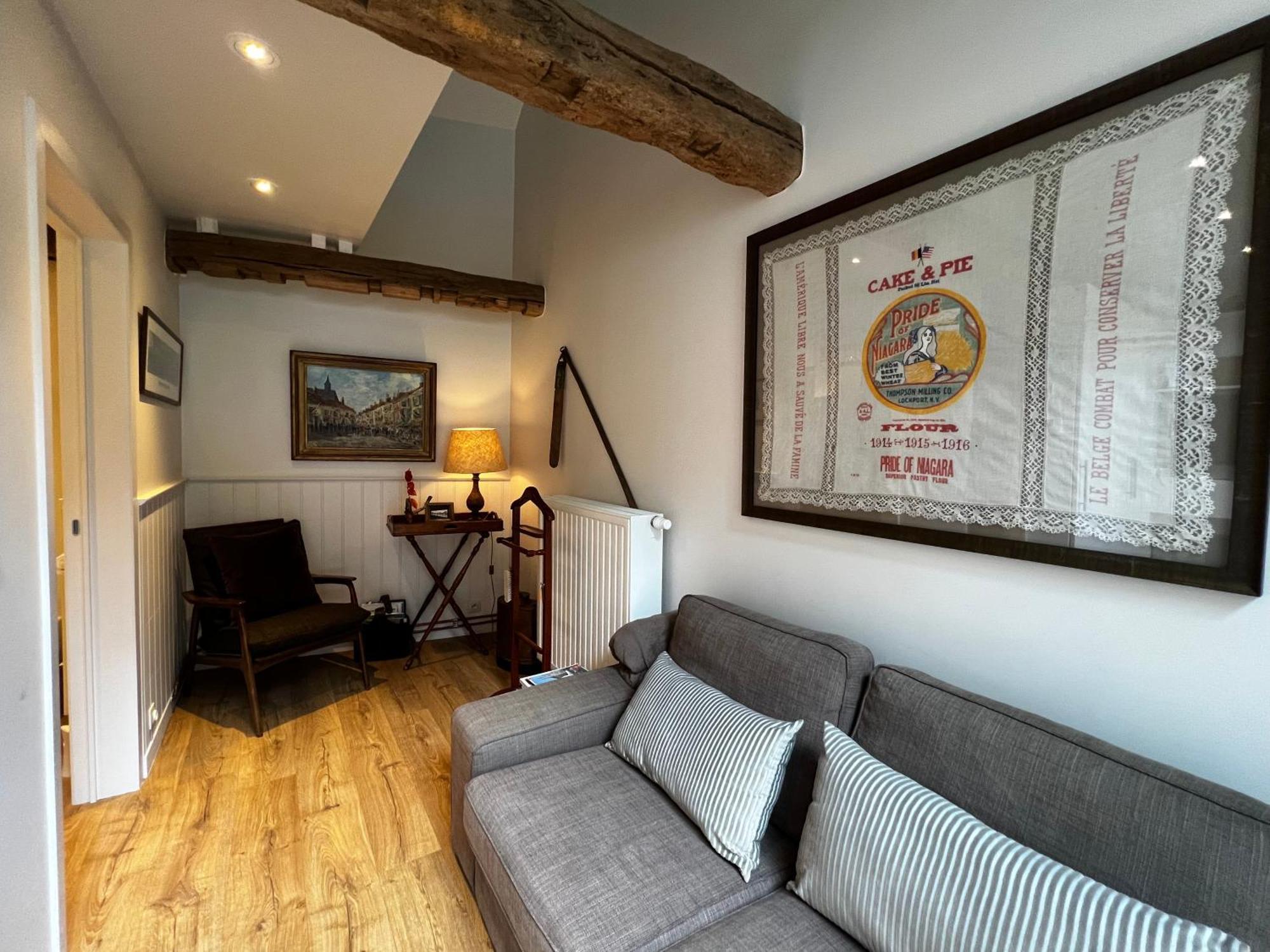 Den Engel Bed & Breakfast 4*