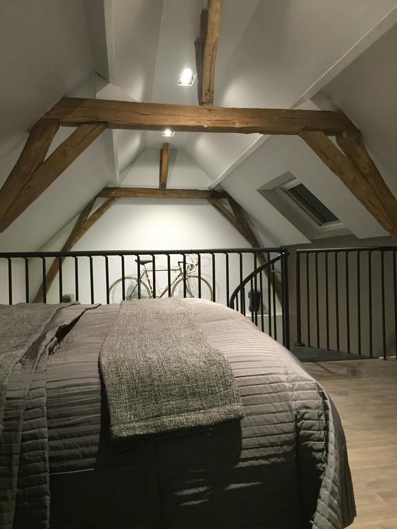 Den Engel Bed & Breakfast 4*